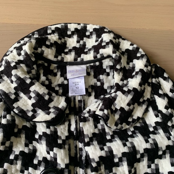 Girls overcoat - Picture 10 of 12